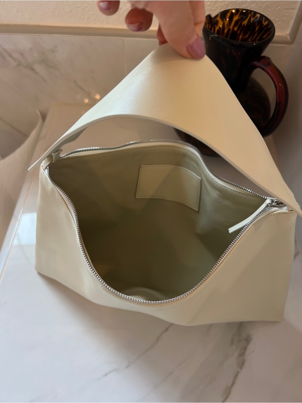 Cream Minimalist Zip-Top Women’s Handbag